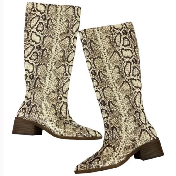 Vince Camuto Beaanna Natural Snake Print Leather Knee High Boot Size 7 - Picture 2 of 11
